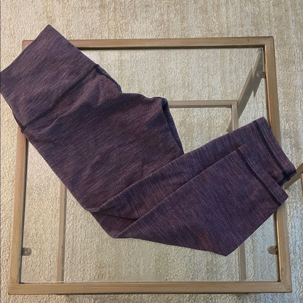 Lululemon cropped leggings
